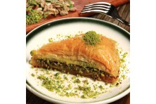 Fıstıklı Havuç Dilimi